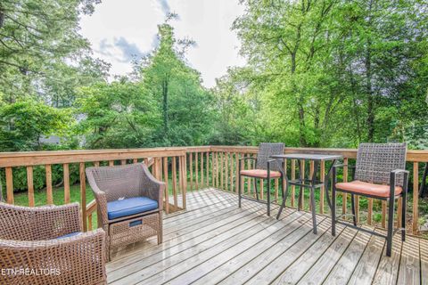 Tiny photo for 2421 N Park Blvd, Knoxville, TN 37917 (MLS # 1339908)