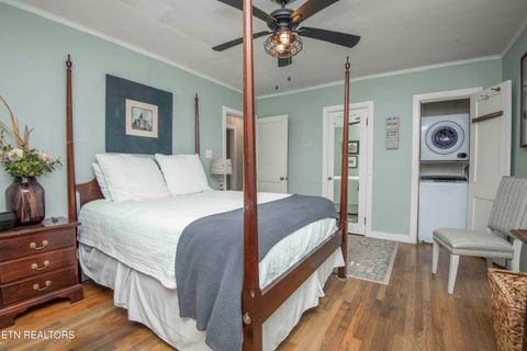 Tiny photo for 2421 N Park Blvd, Knoxville, TN 37917 (MLS # 1339908)