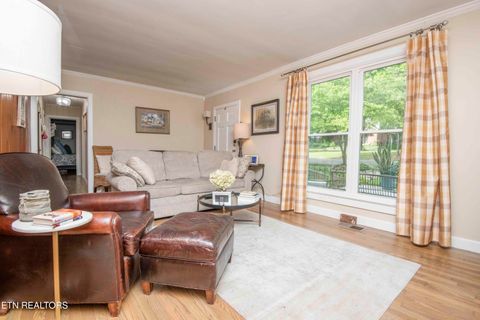 Tiny photo for 2421 N Park Blvd, Knoxville, TN 37917 (MLS # 1339908)