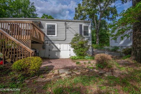 Tiny photo for 2421 N Park Blvd, Knoxville, TN 37917 (MLS # 1339908)