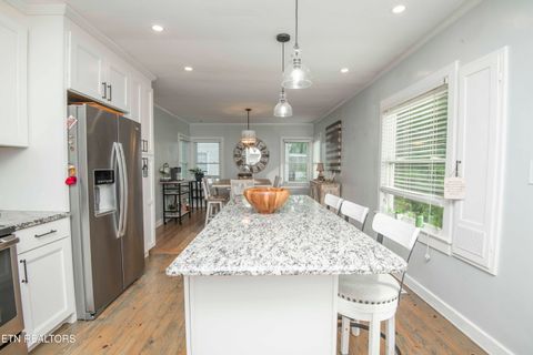 Tiny photo for 2421 N Park Blvd, Knoxville, TN 37917 (MLS # 1339908)