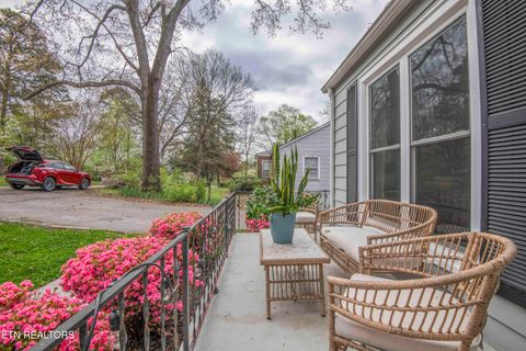 Tiny photo for 2421 N Park Blvd, Knoxville, TN 37917 (MLS # 1339908)