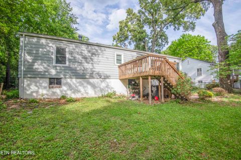 Tiny photo for 2421 N Park Blvd, Knoxville, TN 37917 (MLS # 1339908)
