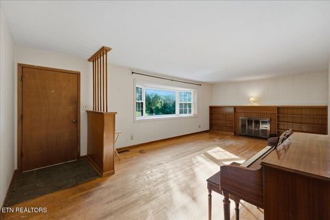 Tiny photo for 7605 Ogg Rd, Knoxville, TN 37938 (MLS # 1349608)
