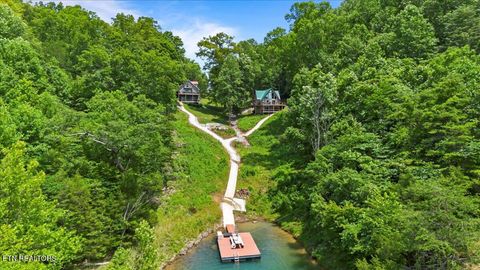 Tiny photo for 824 Deerfield Way, LaFollette, TN 37766 (MLS # 1336134)