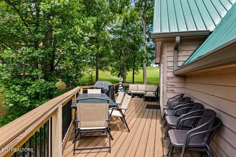 Tiny photo for 824 Deerfield Way, LaFollette, TN 37766 (MLS # 1336134)