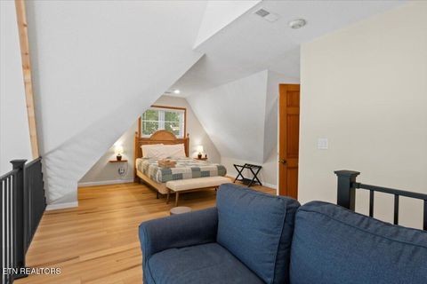 Tiny photo for 824 Deerfield Way, LaFollette, TN 37766 (MLS # 1336134)