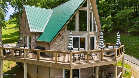 Tiny photo for 824 Deerfield Way, LaFollette, TN 37766 (MLS # 1336134)