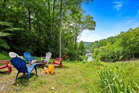 Tiny photo for 824 Deerfield Way, LaFollette, TN 37766 (MLS # 1336134)