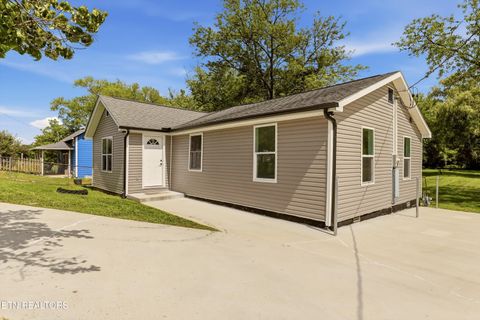 Photo of 477 Marlow Circle, Clinton, TN 37716 (MLS # 1348284)