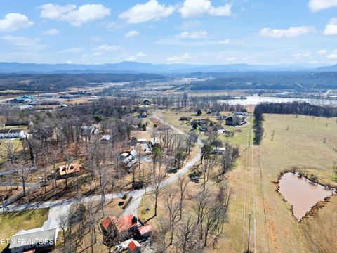534 White Oak Circle Kodak TN 37764