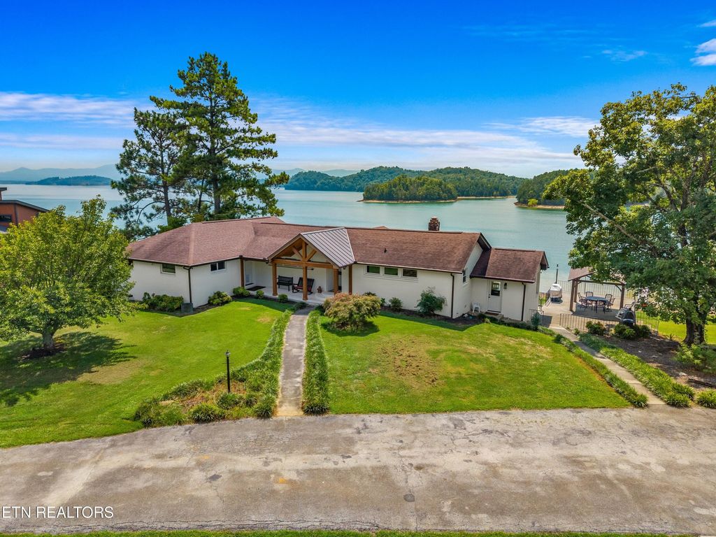 Photo of 1331 Highway 139, Dandridge, TN 37725 (MLS # 1313043)