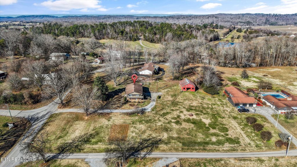 Photo of 206 Alfred Mccammon Rd, Maryville, TN 37804 (MLS # 1324516)