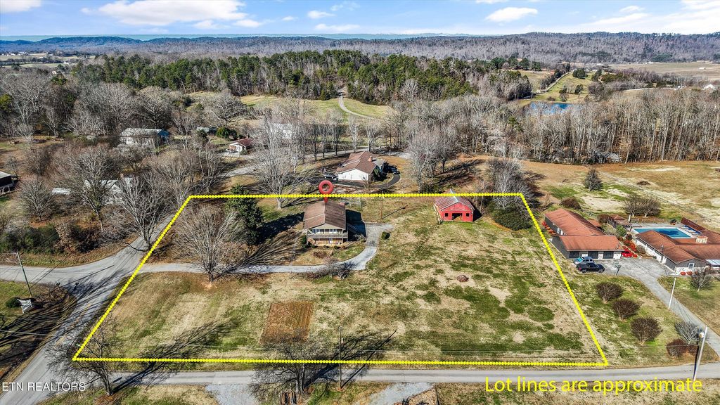 Photo of 206 Alfred Mccammon Rd, Maryville, TN 37804 (MLS # 1324516)