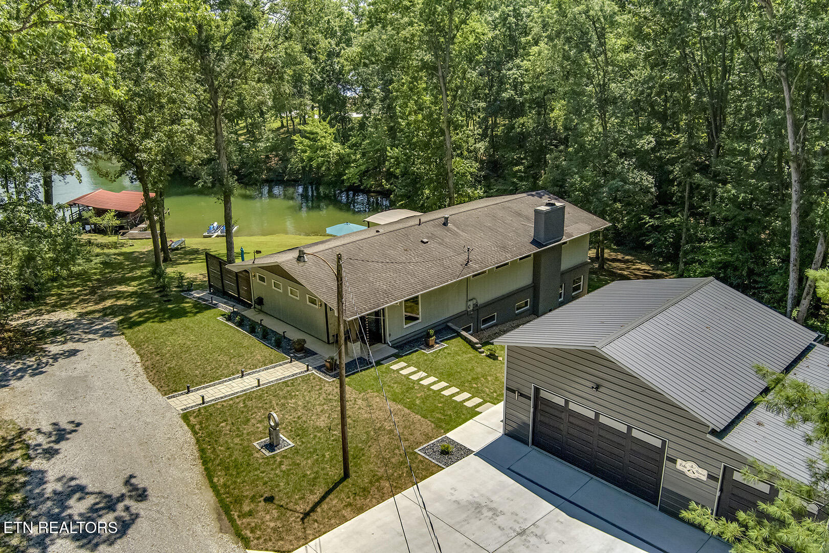 140 Emerald Cove Rd