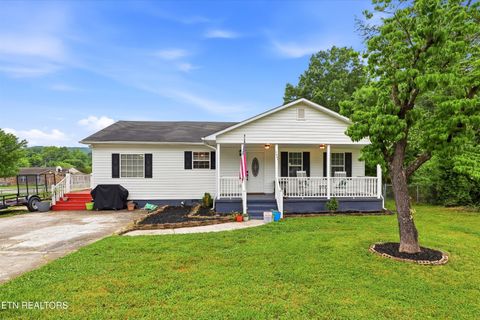 Photo of 1001 Vivian Ave, Rocky Top, TN 37769 (MLS # 1342242)