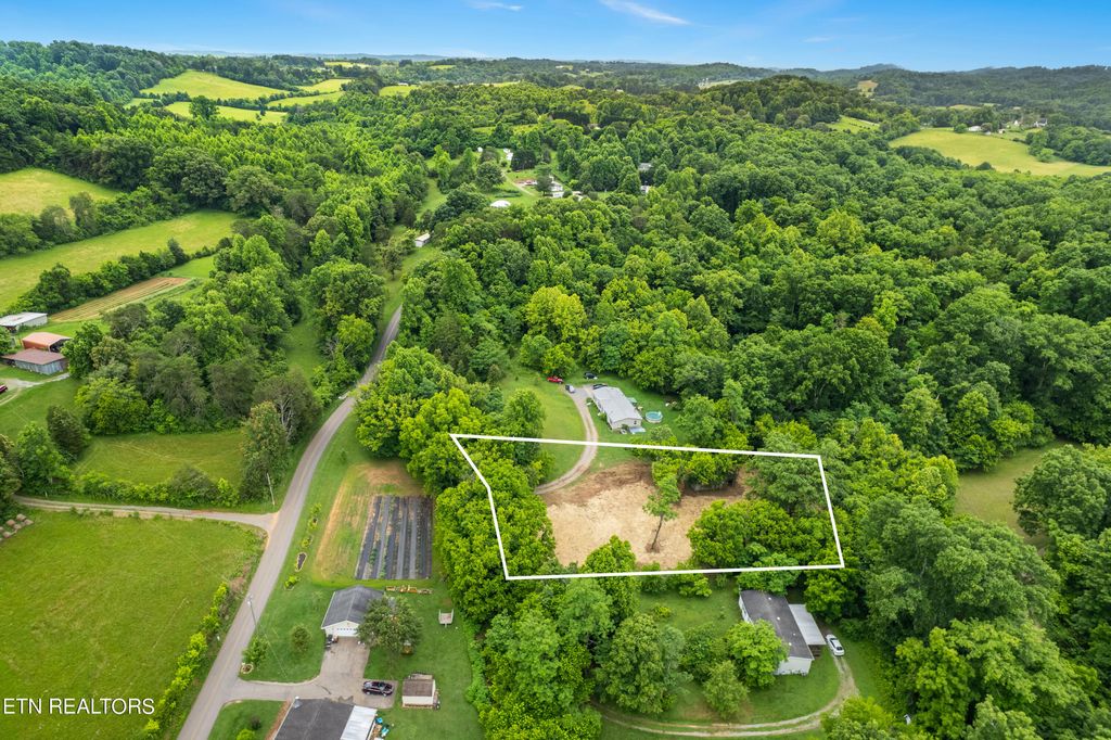 Photo of Cloyds Church Rd, Greenback, TN 37742 (MLS # 1265752)