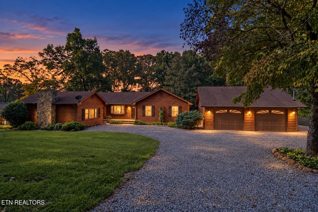 Photo of 448 Sable Rd, Spring City, TN 37381 (MLS # 1356080)