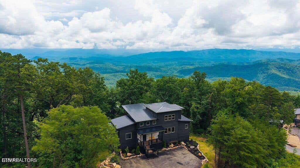 Photo of 1870 Mountain Ash Way, Sevierville, TN 37876 (MLS # 1350784)