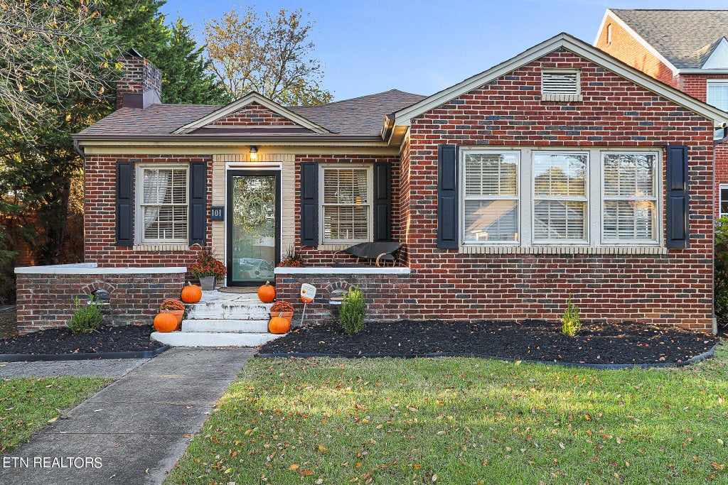 Photo of 101 Adair Drive, Knoxville, TN 37918 (MLS # 1280045)