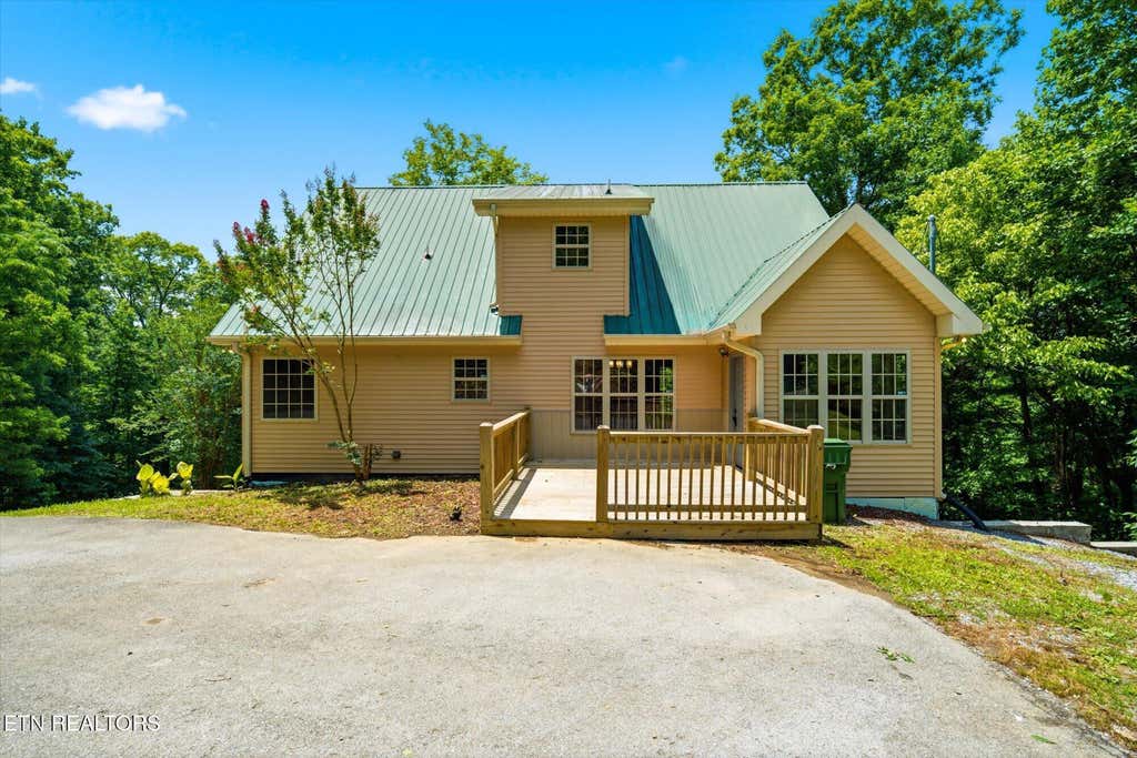 Photo of 1134 Deer Trail Way, Seymour, TN 37865 (MLS # 1345504)