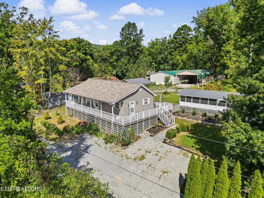 Photo of 6060 S Circle Drive, Tallassee, TN 37878 (MLS # 1357958)