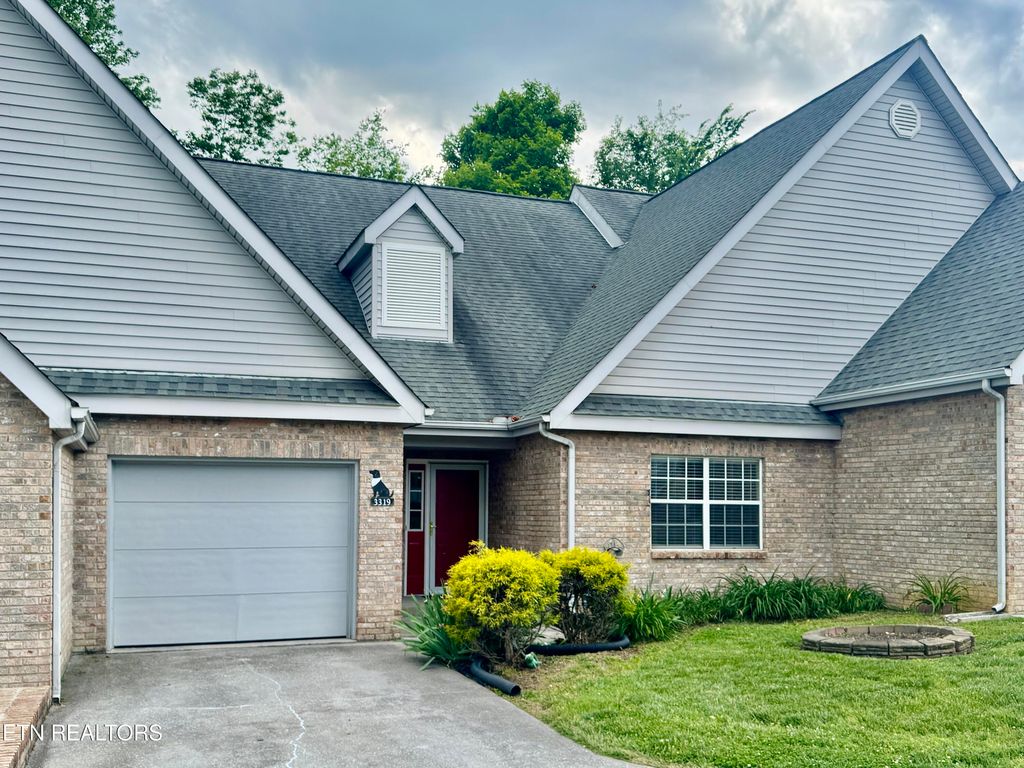 Photo of 3319 Laurel View Rd, Knoxville, TN 37917 (MLS # 1340837)