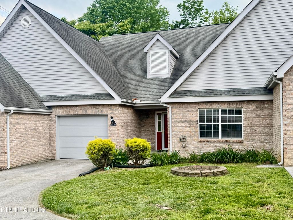 Photo of 3319 Laurel View Rd, Knoxville, TN 37917 (MLS # 1340837)