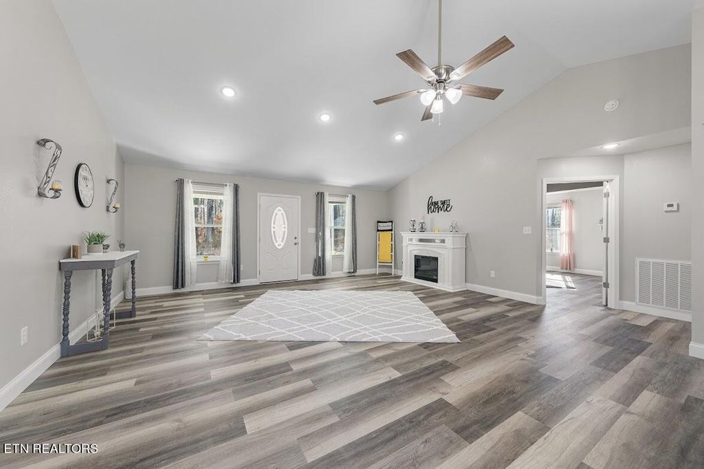 Photo of 162 Matt Edmond Road Rd, Wartburg, TN 37887 (MLS # 1245662)