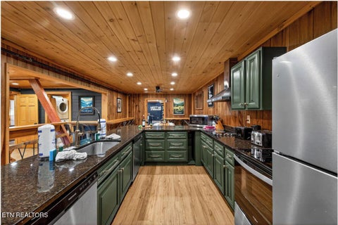 Tiny photo for 734 Heiden Drive, Gatlinburg, TN 37738 (MLS # 1355629)