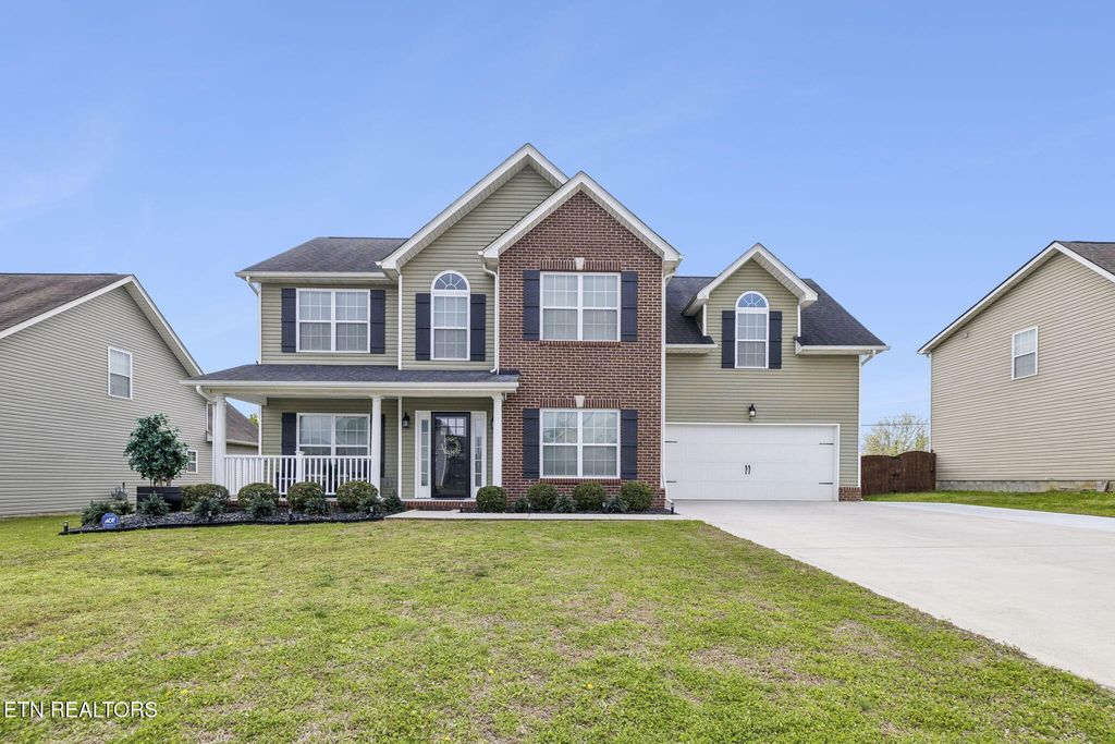 Photo of 2608 Southwinds Circle, Sevierville, TN 37876 (MLS # 1333441)