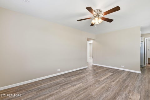 Tiny photo for 197 Manhattan Ave, Oak Ridge, TN 37830 (MLS # 1353145)