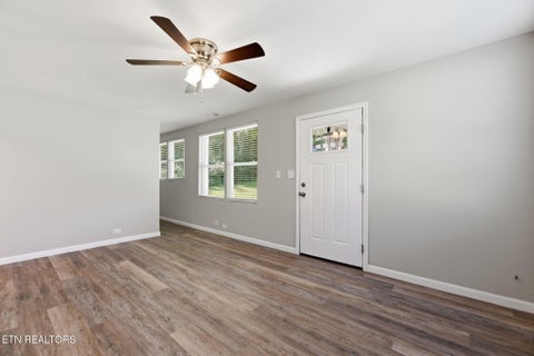 Tiny photo for 197 Manhattan Ave, Oak Ridge, TN 37830 (MLS # 1353145)