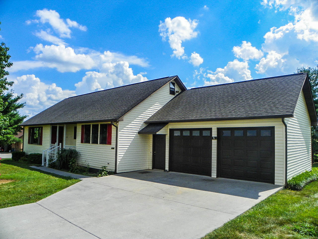 Photo 1 of 28 — 1135 Eagle View Drive, Kodak, TN 37764