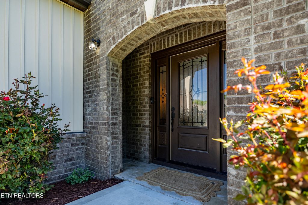 Photo of 215 Ogana Ln, Loudon, TN 37774 (MLS # 1338247)