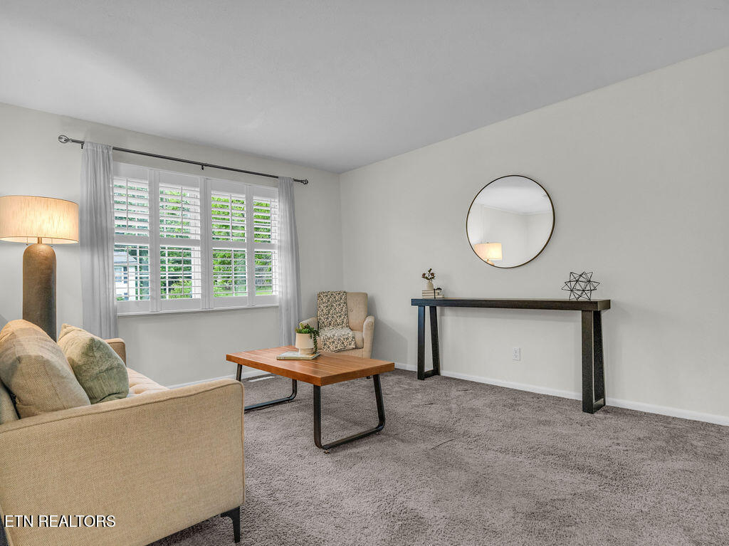 1330 Scotsbury Circle