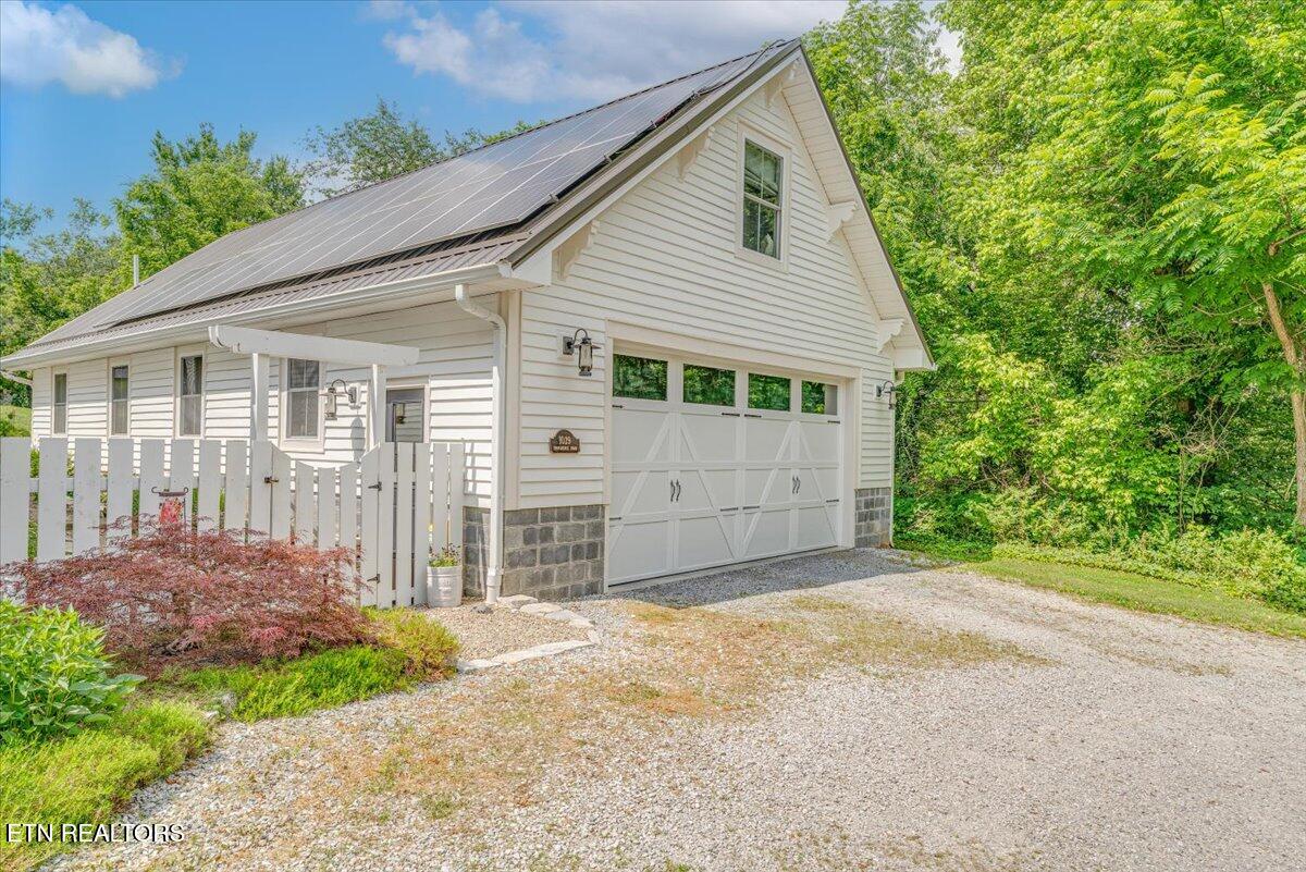 1029 Providence Rd