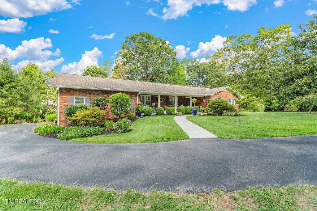 Photo of 11321 Sonja Drive, Knoxville, TN 37934 (MLS # 1315429)