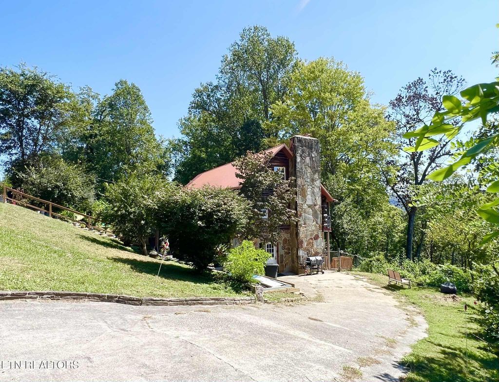 Photo of 191 Hudson Lane #B, Clinton, TN 37716 (MLS # 1315035)