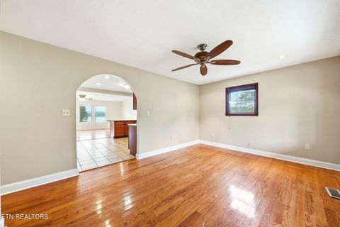 Tiny photo for 2515 Lakeshore Rd, Bean Station, TN 37708 (MLS # 1323715)