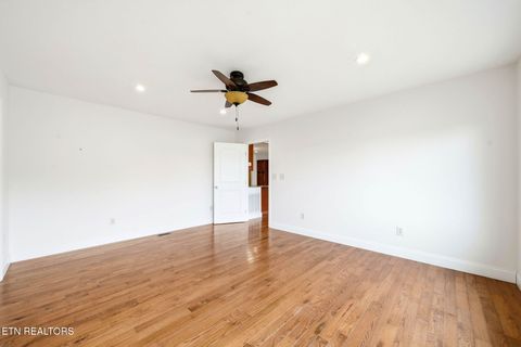 Tiny photo for 2515 Lakeshore Rd, Bean Station, TN 37708 (MLS # 1323715)