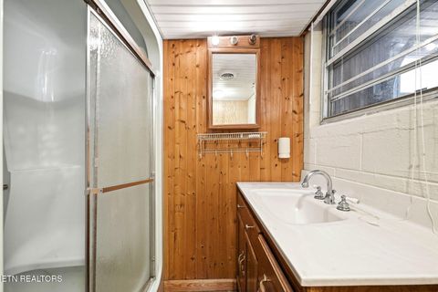 Tiny photo for 2515 Lakeshore Rd, Bean Station, TN 37708 (MLS # 1323715)