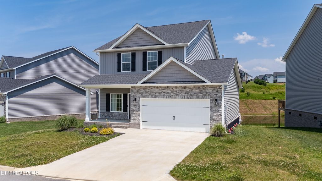 Photo of 119 E Fortenberry St, Oak Ridge, TN 37830 (MLS # 1306267)