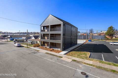 Tiny photo for 131 W Anderson Ave #201, Knoxville, TN 37917 (MLS # 1327029)