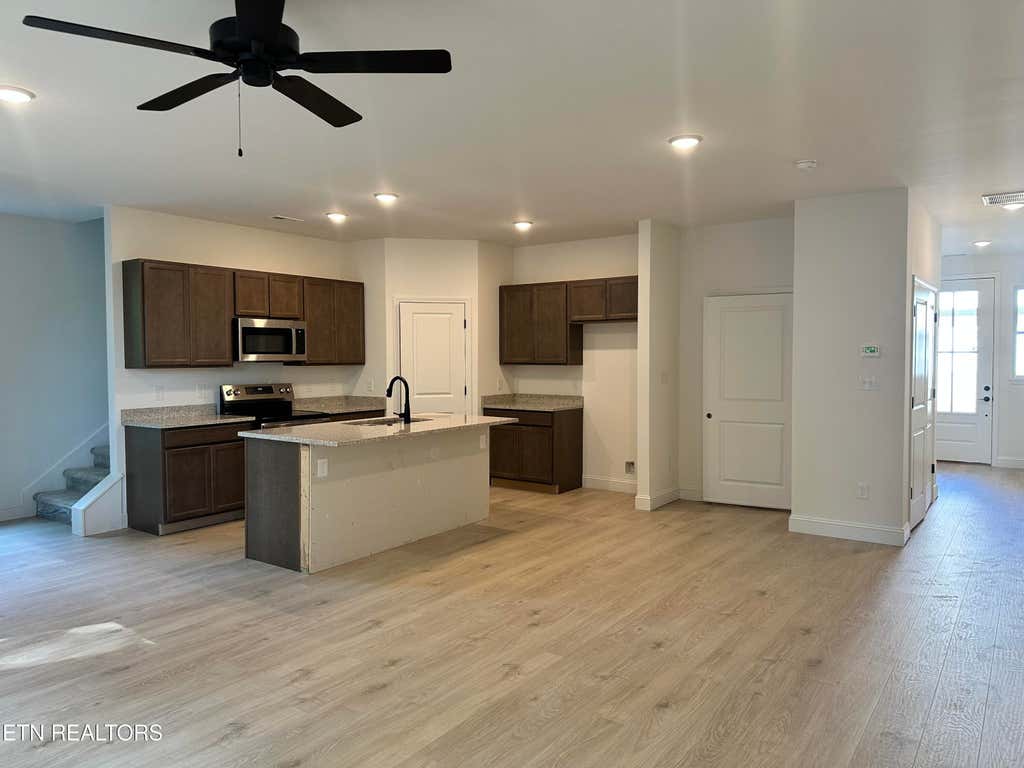 Photo of 1641 Lateglow Way, Knoxville, TN 37931 (MLS # 1344551)