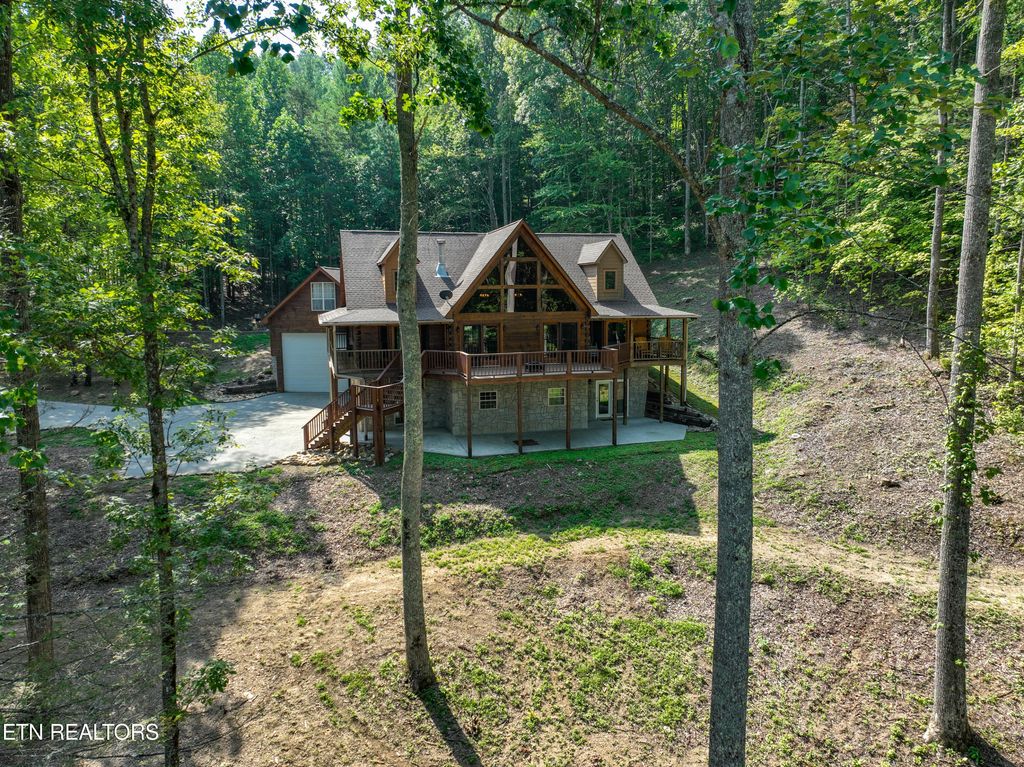 Photo of 156 Fence Rail Gap Rd Rd, Walland, TN 37886 (MLS # 1248143)