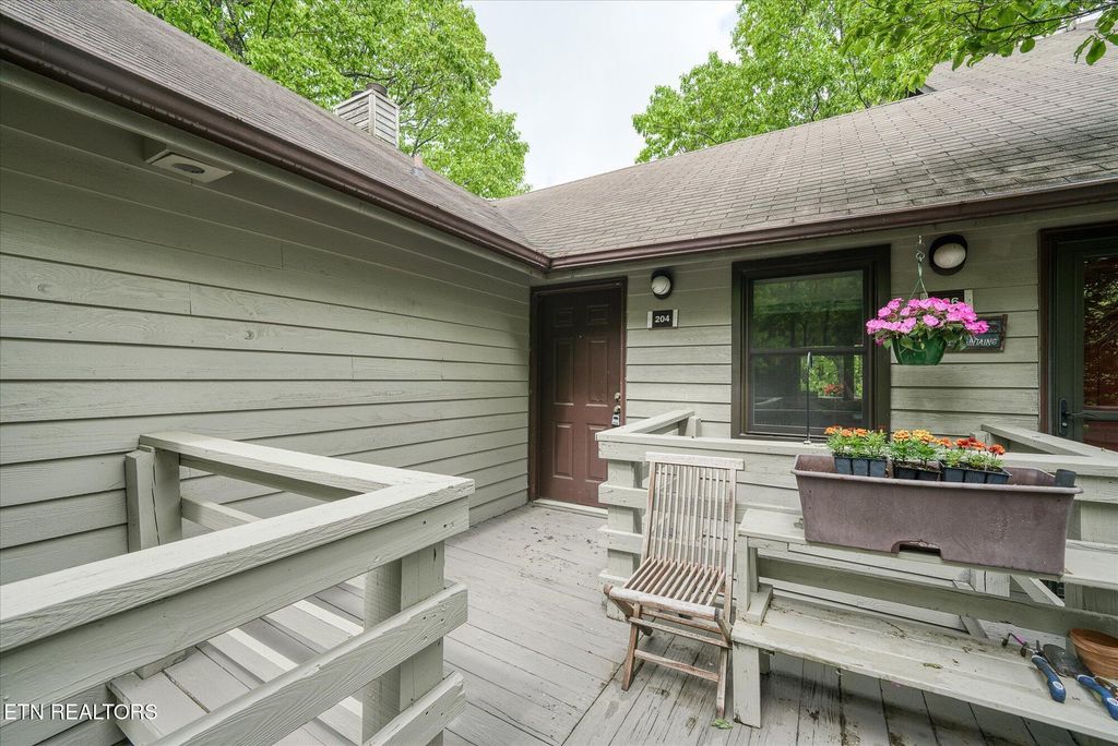 Photo of 281 Moytoy Rd #204, Crab Orchard, TN 37723 (MLS # 1302064)
