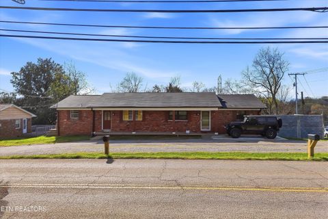 Photo of 8732 Gleason Drive, Knoxville, TN 37923 (MLS # 1333228)