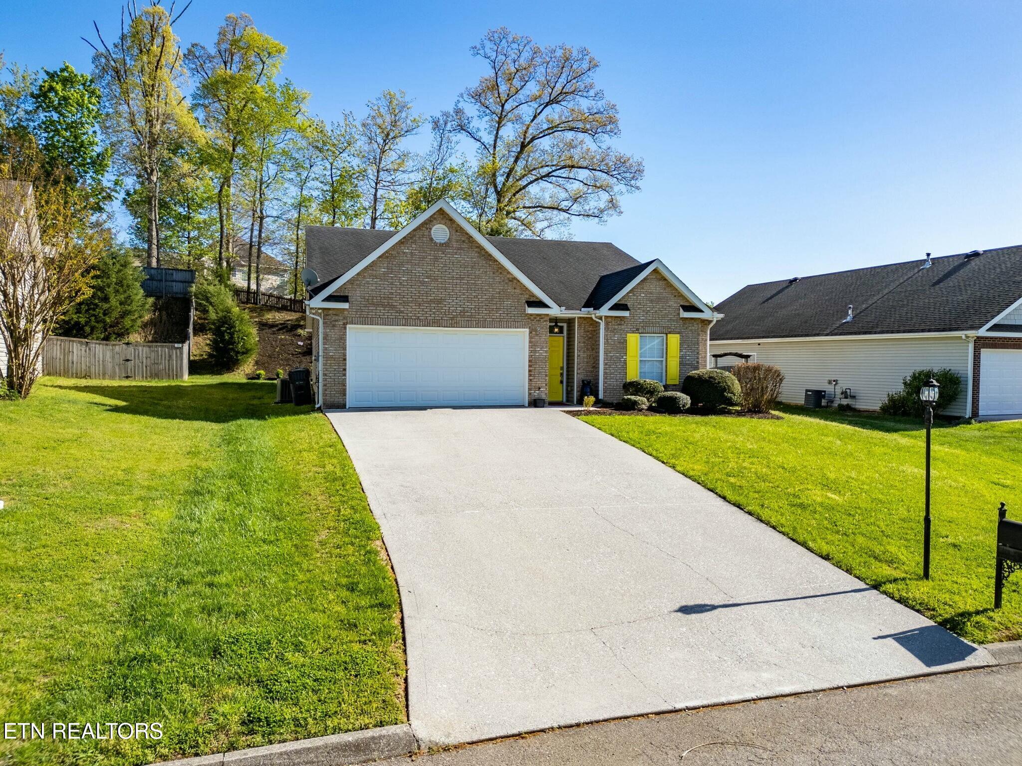 5420 Oak Harbor Lane