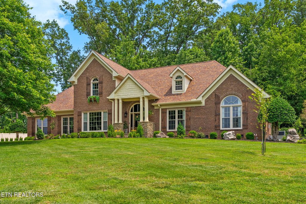 Photo of 566 Pond Apple Rd, Clarksville, TN 37043 (MLS # 1325743)